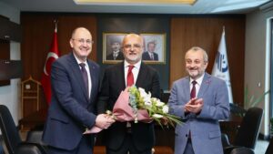 Yeni BTK başkanı Mehmet Koçyiğit oldu