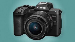 Yeni tam kare aynasız Canon EOS R8 Mark II tanıtıldı