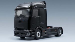 Mercedes-Benz Türk CEO'su: "Yeterli talep görmemiz halinde Türkiye’de elektrikli kamyon üretebiliriz."