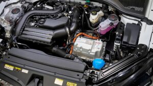 Skoda, Octavia'yı "tam hibrit" olarak da sunacak