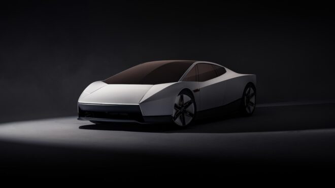 "Uçuk" yeni nesil Tesla Roadster görücüye çıkarıldı