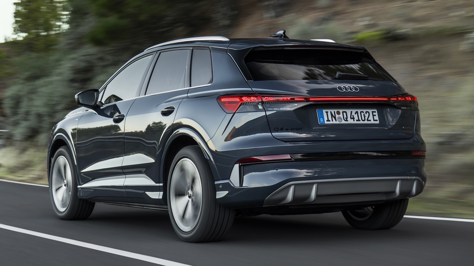 Yeni Audi Q4 e-tron Türkiye'de satışa çıktı: LOG fotoğrafı (6)